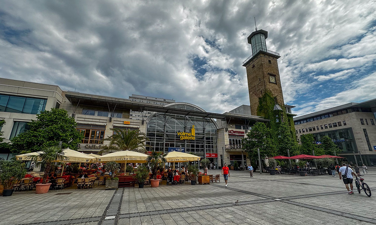 Stadt Hagen, Fußgängerzone mit dem Eingang zur Volme Galerie